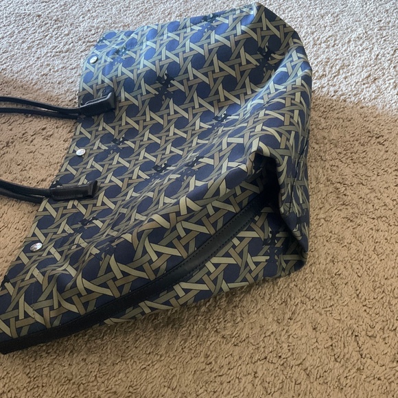 Tory Burch Basketweave Canvas/ Leather Handles Tote Bag Navy - Picture 5 of 8